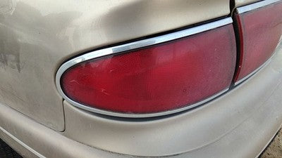 1997-2005 Buick Century Driver Left Tail Light Brake Lamp Oem Rear 19149889