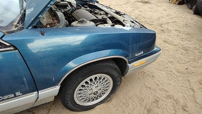 1989-1991 Olds Cutlass Calais Passenger Right Front Fender Oem Blue 22545032