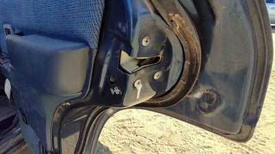 1995 Nissan Pathfinder Passenger Right Rear Door Latch With Rods/Cables Oem Back