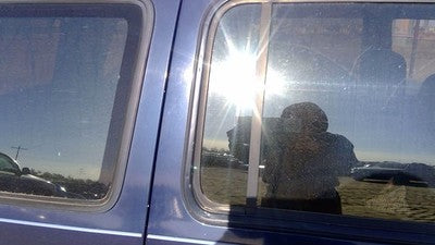 91-97 Ford Explorer Passenger Right Rear Vent Window Back Door Glass With Frame