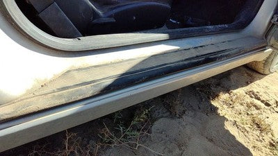 2006 Chevy Cobalt Coupe Passenger Right Sill Step Plate Oem