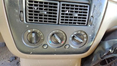 2002-2006 Ford Explorer Temperature Control Module In Dash Heater Ac Head Unit