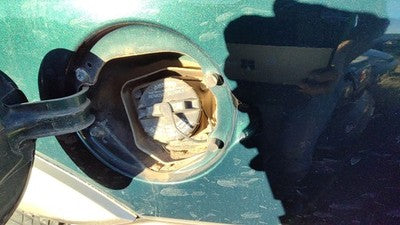 1998 1999 2000 Honda Passport Fuel Filler Neck Assembly With Gas Cap Oem