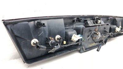 1997-1999 Buick Century Center Tail Light Middle Brake Lamp Oem 05978553