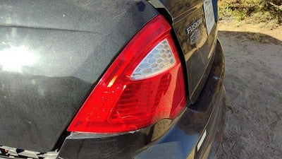 2010-2012 Ford Fusion Driver Left Tail Light Brake Lamp Oem Rear Crack
