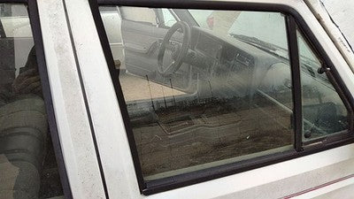 1984-1996 Jeep Cherokee Passenger Right Front Side Window Door Glass Oem
