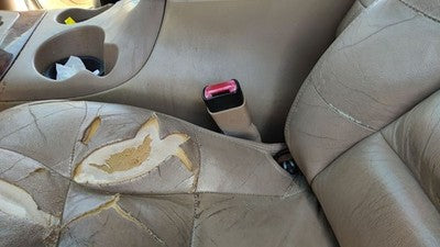 1998 Lincoln Navigator Driver Left Front Seat Belt Buckle Receiver Oem Tan Kx