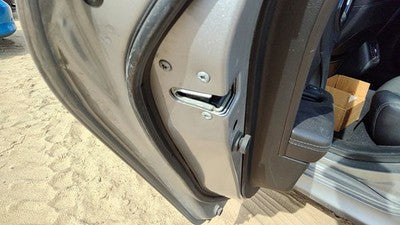 2015-2017 Chrysler 200 Driver Left Rear Door Latch With Rods/Cables Oem Back