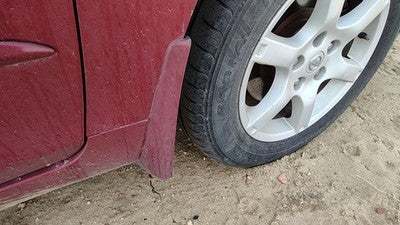 2006 Nissan Altima Passenger Right Moulding From Fender Oem Trim Strip Red A15