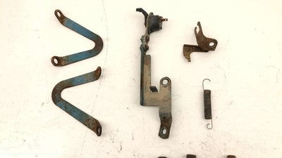 1980 Cadillac Deville Intake Bolts And Brackets Set 368 6.0L