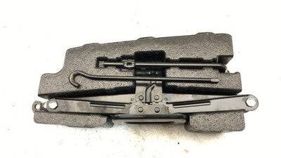 2010-2012 Hyundai Santa Fe Jack Assembly With Tool Kit Set Oem 91092B000