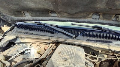 Gmc Sierra 2500 Windshield Wiper Cowl Vent Trim Panel Oem Cover