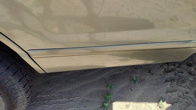 03-05 Explorer Passenger Right Rear Moulding From Door Back Trim Strip Gold Tk