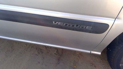 1997-2005 Chevy Venture Passenger Right Front Moulding From Door Oem Trim Strip
