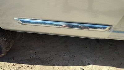 2011-15 Nissan Rogue Passenger Right Rear Moulding From Door Oem Back Trim Strip