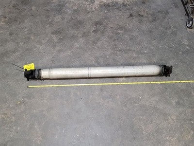 2002-2004 Isuzu Axiom Rear Drive Shaft 4Wd Drive Line Oem 8972321713