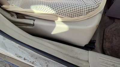 2005 Chevy New Style Malibu Passenger Right Side Seat Trim Panel Oem Neutral 52E