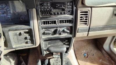 1994-1995 Jeep Grand Cherokee Trim Bezel Around Radio Surround Dash Panel Gray