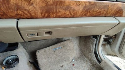 1994 Buick Park Ave Glove Box Assembly Complete Door With Latch Oem Tan