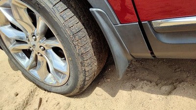 2014 Ford Explorer Driver Left Lower Mud Flap Rock Guard Oem Fender