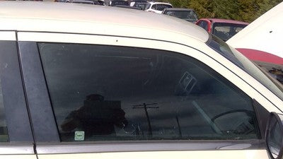 2005-2010 Chrysler 300 Passenger Right Front Side Window Door Glass Oem