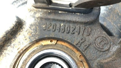 02-04 Mountaineer Passenger Right Rear Knuckle Assembly Stub Axle With Wheel Hub
