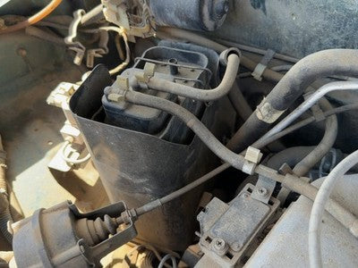 1995 Isuzu Rodeo Fuel Vapor Canister Oem Charcoal Housing 3.2L 8170951150