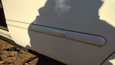 2000-2007 Ford Taurus Driver Left Rear Moulding From Door Back Trim Strip White