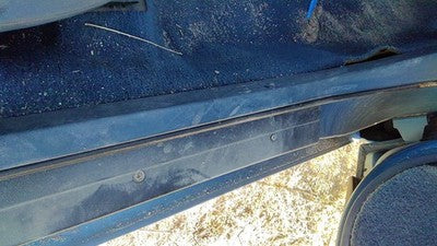 89 Olds Cutlass Cierra Passenger Right Lower Sill Step Moulding Trim Panel Blue
