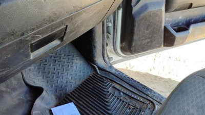 2016 Dodge Ram 4500 Passenger Right Lower Kick Trim Panel Oem Gray X8