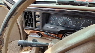 1994 Buick Park Ave Trim Bezel Around Radio Surround Dash Panel Oem Tan 25629620