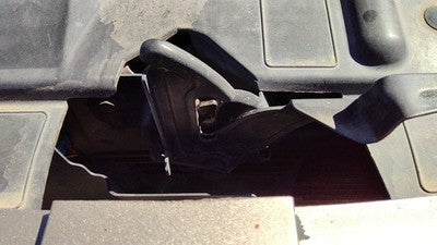 1995-2005 Chevy Cavalier Hood Latch Assembly With Bracket Oem 22641589