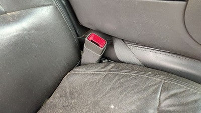 02-05 Buick Lesabre Passenger Right Front Seat Belt Buckle Receiver Graphite 933