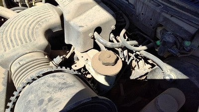 2001 Ford Expedition Driver Left Valve Cover Oem 5.4L