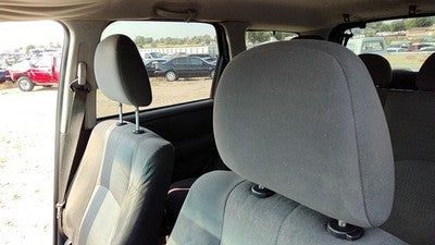 2005-2006 Mazda Tribute Pair Of Headrests Oem Left Right Set Front Seat