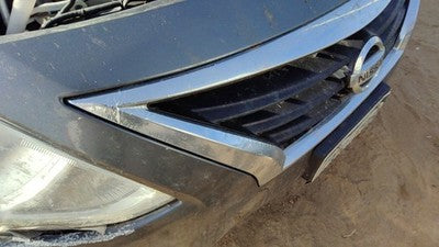 2015-2019 Nissan Versa Front Grille Assembly Oem 623109Km0a