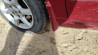 2006 Nissan Altima Driver Left Moulding From Fender Oem Trim Strip Red A15