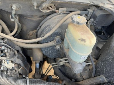 00-02 Chevy Suburban Power Brake Booster With Master Cylinder Pair Set Oem 5.3L