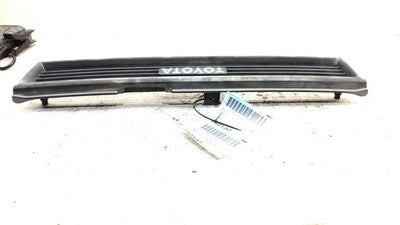 1988-1992 Corolla Station Wagon Front Grille Oem 5310112670