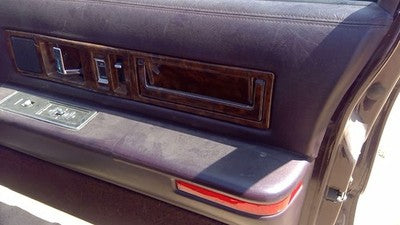 1993 Cadillac Fleetwood Passenger Right Front Inside Door Trim Panel Only Maroon