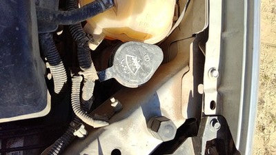 05-07 Chevy Cobalt Ss Windshield Washer Fluid Reservoir With Pump Oem Wiper Tank