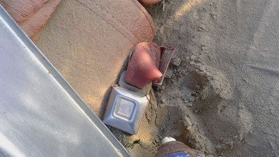 1978 Buick Regal Passenger Right Front Seat Belt Buckle Receiver Oem Red Rb