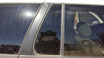 2002-2009 Gmc Envoy Passenger Right Rear Vent Window Back Door Glass With Frame