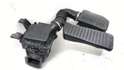 04-09 Durango Complete Air Intake Cleaner Filter Box Housing With Tube 4.7L