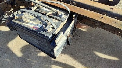 1996 Isuzu Npr Complete Battery Box Mount Tray With Hold Down Oem 4Bd2 3.9L