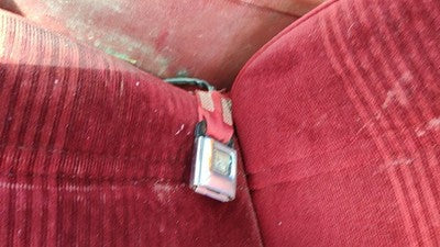 1990 Ford Bronco 2 Driver Left Front Seat Belt Buckle Receiver Oem Red