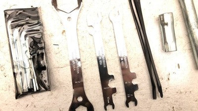 2000 Harley Davidson Road Side Tool Kit Set Oem