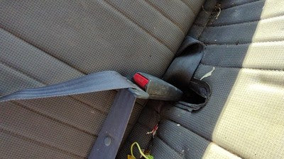 1996 Nissan Hardbody Passenger Right Front Seat Belt Buckle Receiver Oem Gray