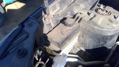 2011-2013 Kia Sorento Coolant Reservoir Radiator Overflow Tank Bottle Oem 2.4L