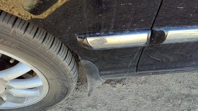 2004-2005 Hyundai Xg350 Driver Left Moulding From Fender Oem Trim Strip Black